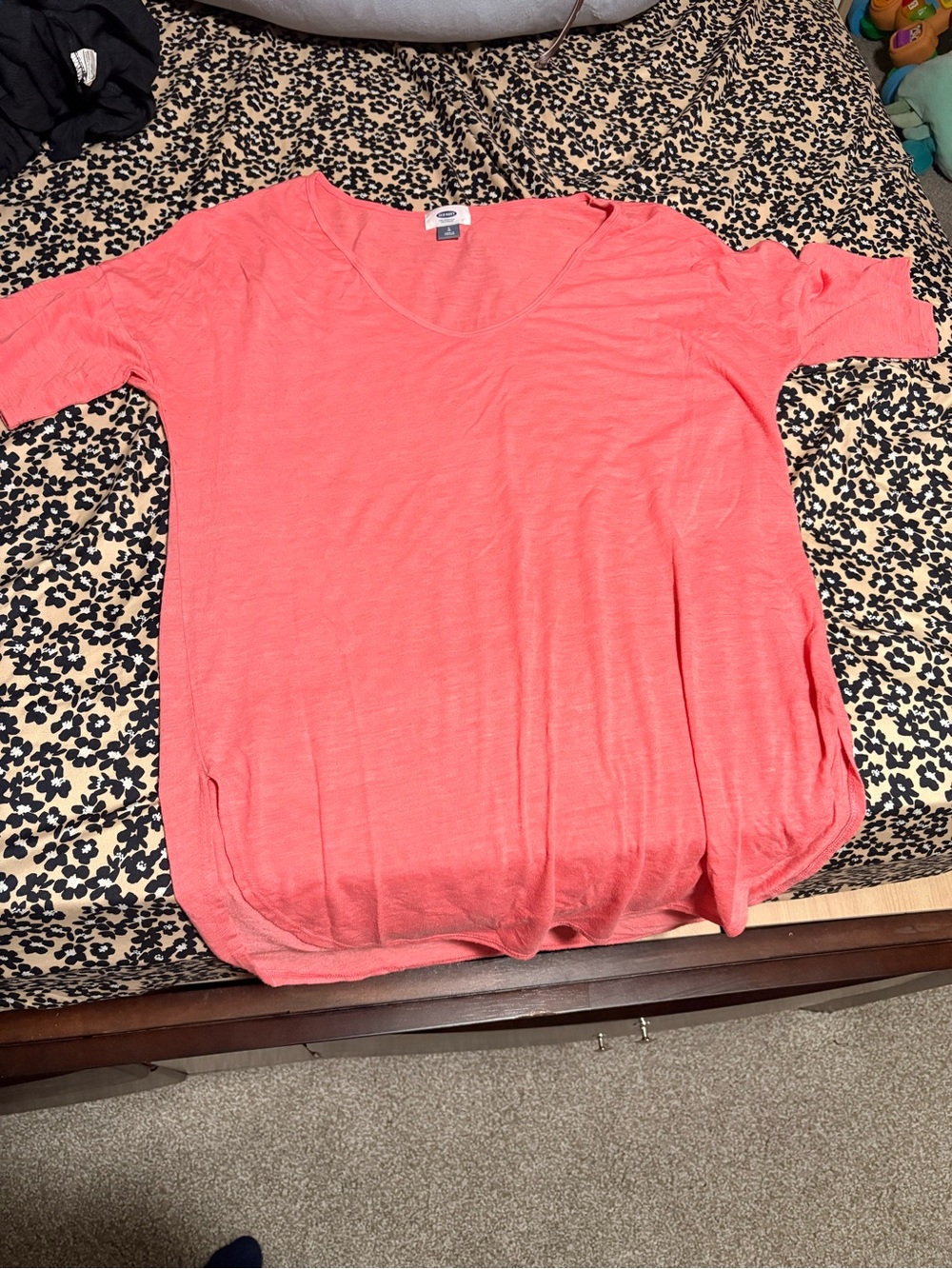 Light Coral Women's Scoop Neck Top - Coral